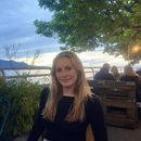 Lara's photo